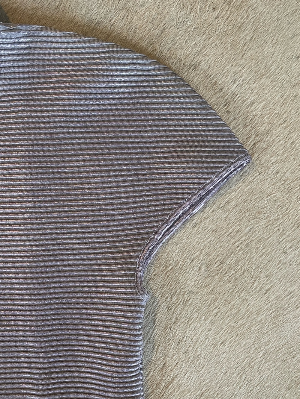 Yves Saint Laurent Ribbed Metallic rib-knit Top in Lavender - Picture 4 of 5